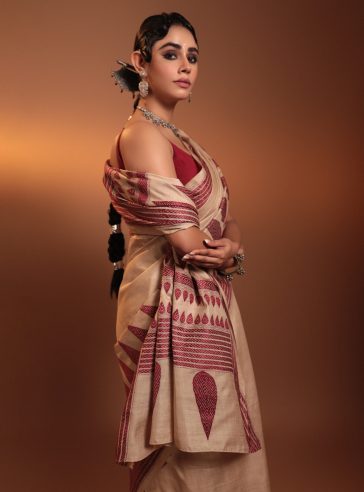 Aalpona- Kantha embroidered on pure Tussar Silk saree
