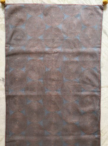 Circle Grey - Kantha table runner