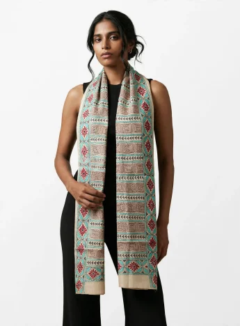 Squares & floral pattern- Kantha silk stole - New